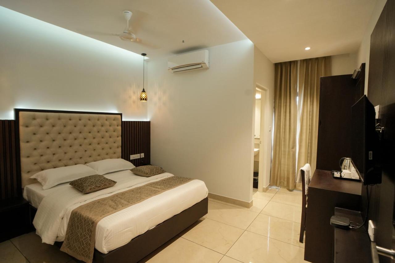 Sulu Residency Ξενοδοχείο Kochi Εξωτερικό φωτογραφία