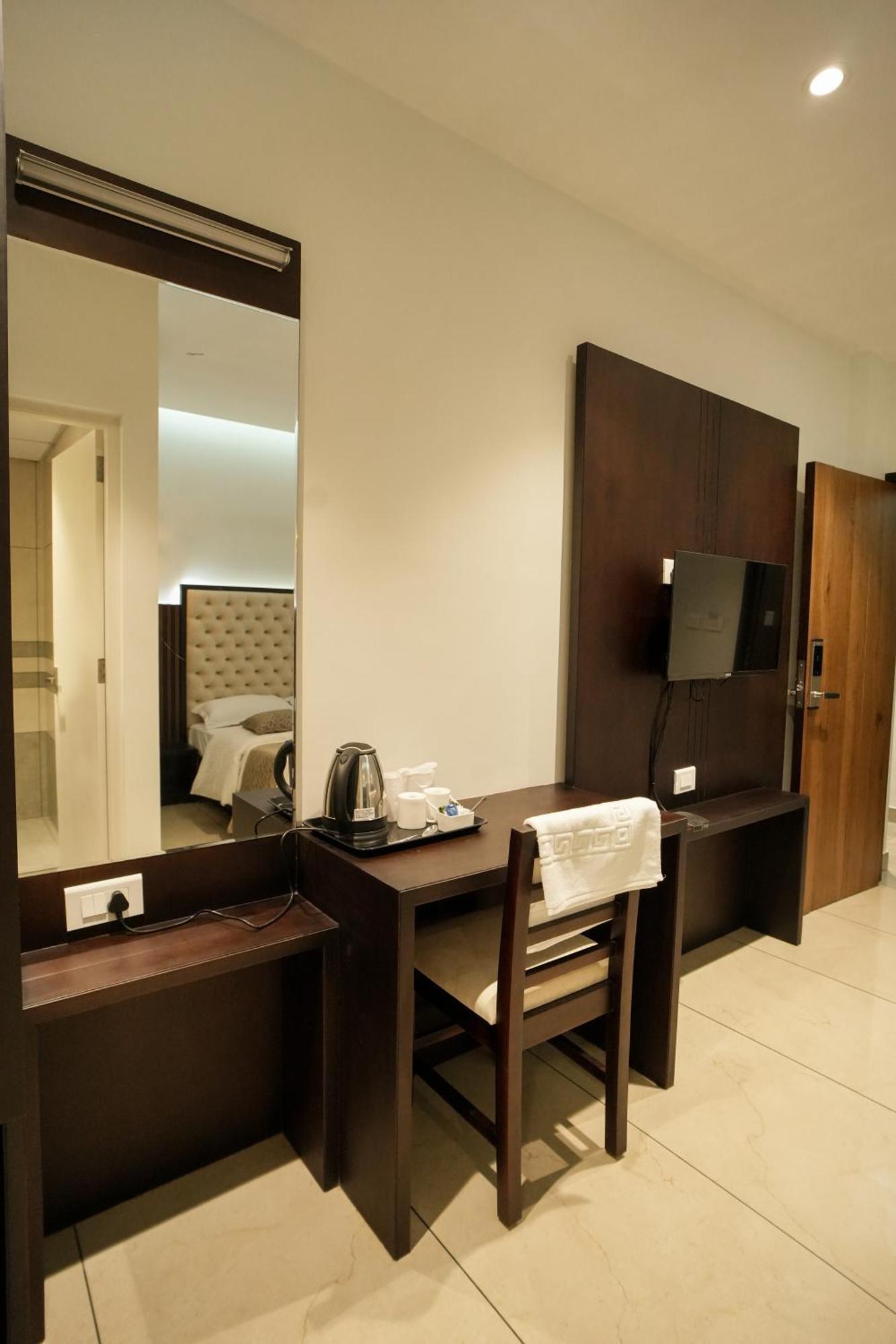 Sulu Residency Ξενοδοχείο Kochi Εξωτερικό φωτογραφία